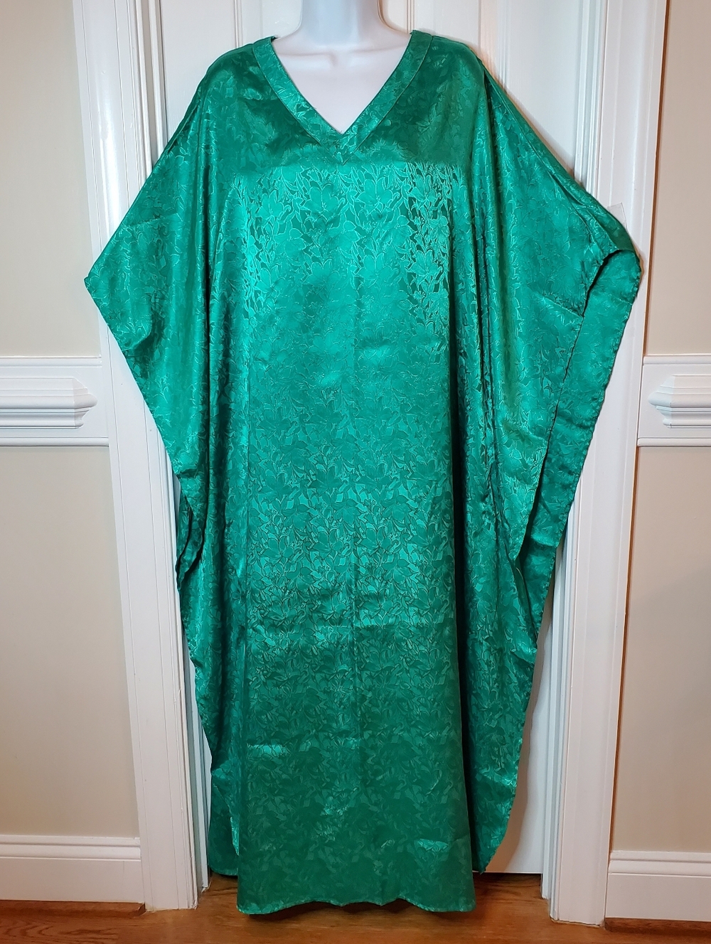 Erika Taylor Intimates - Emerald Green - Floral Brocade - Kaftan / Maxi  Sz. M